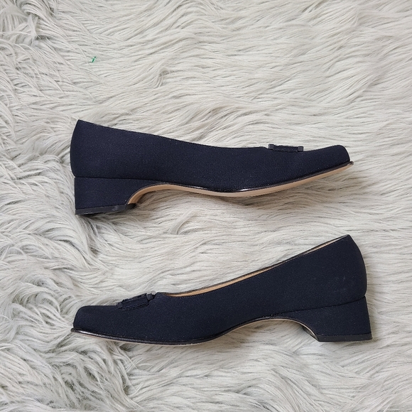 Salvatore Ferragamo 8AA Narrow Square Toe Heels - Picture 2 of 7